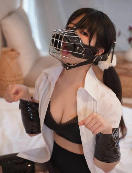 丝袜伦理片_正片免费观看