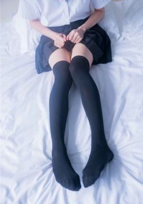 亚洲人小便撒尿间谍11_国产剧免费观看最新
