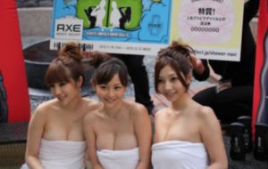 极乐宿舍_BD国语电影完整版