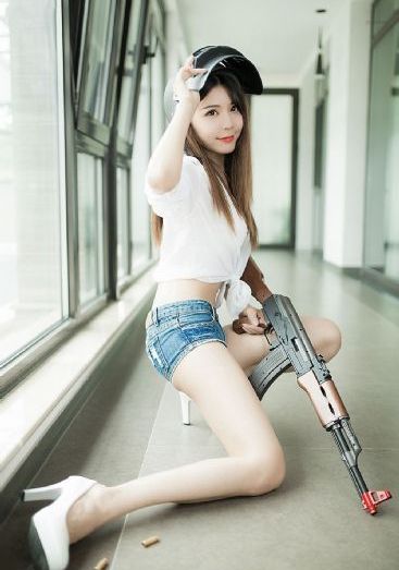 年轻女教师4_1080电影在线看