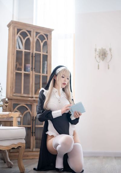 肉体女教师_BD电影在线看